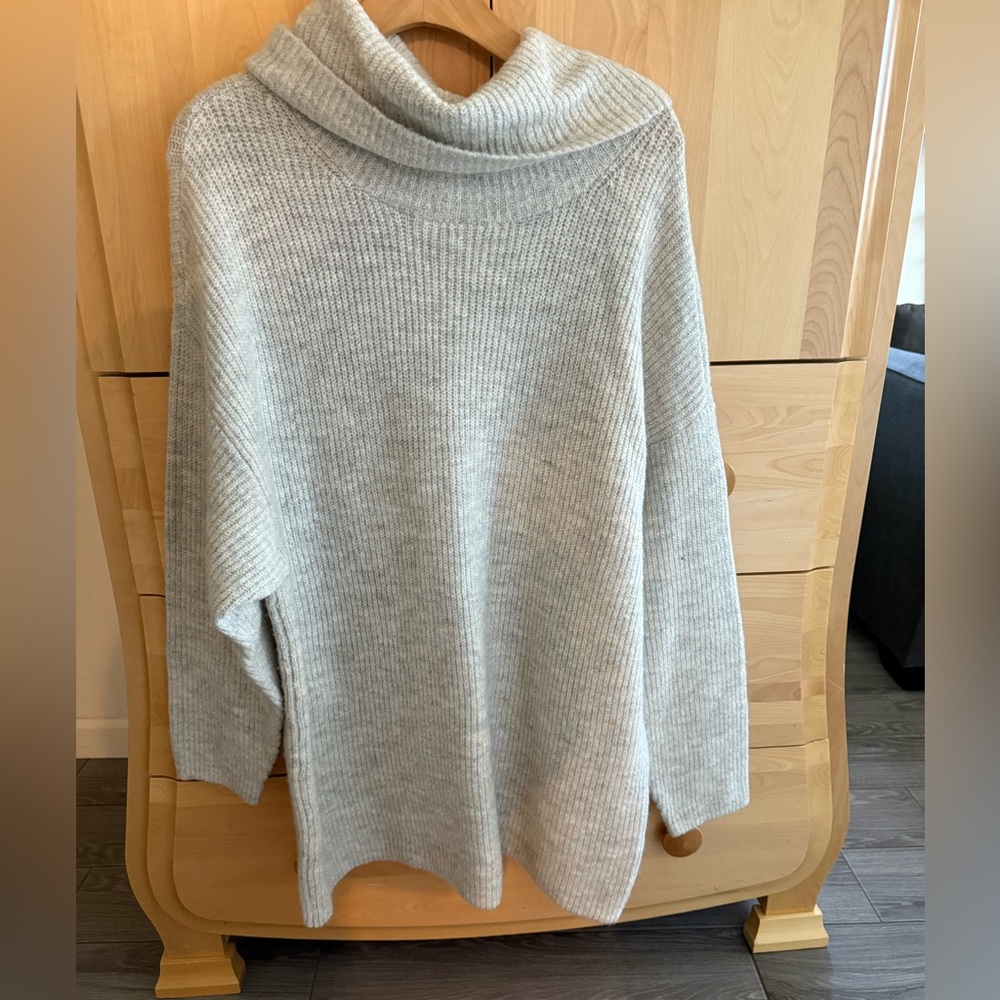 LOFT Light Gray Turtleneck Sweater